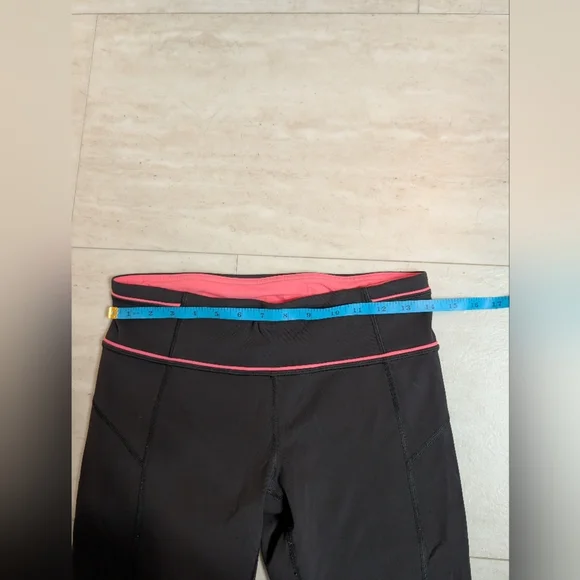Lululemon, Women's Size 6, Pace‎ Queen Tight, 7/8 Leggings, Soot - Picture 2 of 4